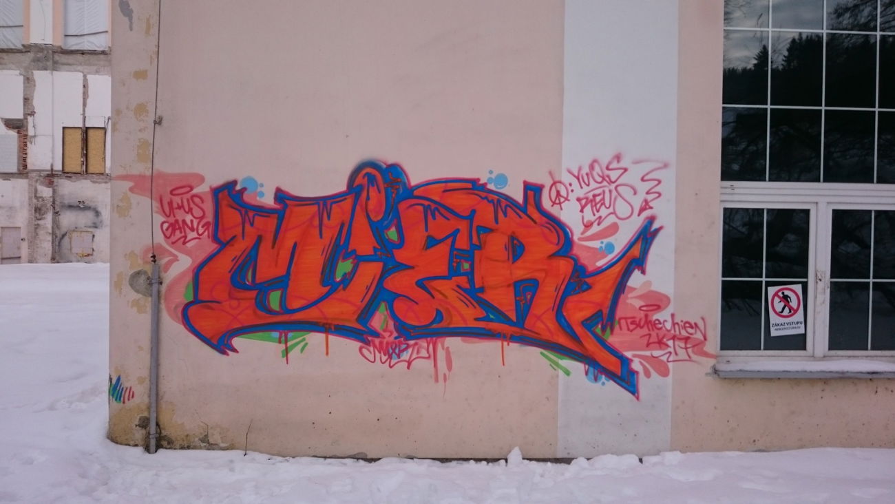 Graffiti Bombing - Photo by Zivilpolizist - Mier, UHU, UHUZ