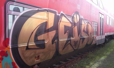 Graffiti Train - Photo by Zivilpolizist - Geisd, geizd, uhus
