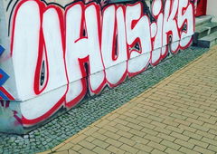 Graffiti Bombing - Photo by Zivilpolizist - UHUS, IKS