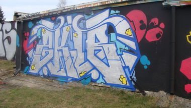 Graffiti Wall - Photo by ZkiB - zkib