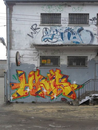 Graffiti Wall - Photo by ZkiB