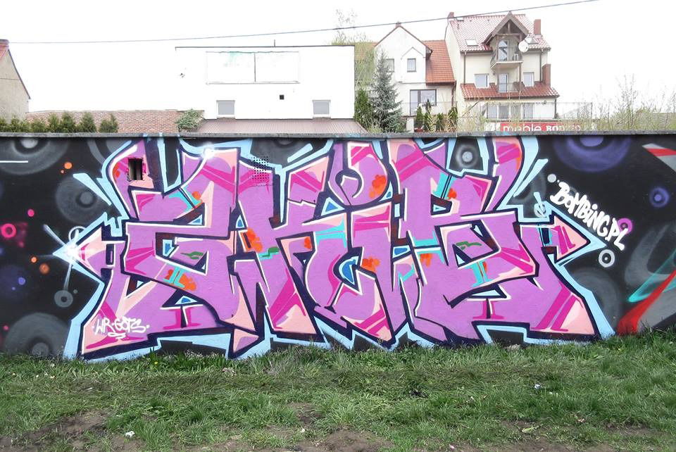 Graffiti Wall - Photo by ZkiB