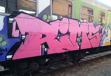 Graffiti Train - Photo by Znanynieznany - panel (2016)
