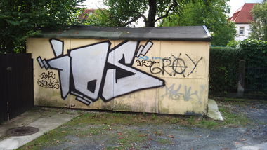 Graffiti Bombing - Photo by Zonker - io´s (2012)