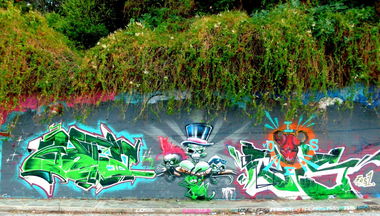 Graffiti Wall in Xanthi - Photo by Zota - zota, frs, sipe (2012)