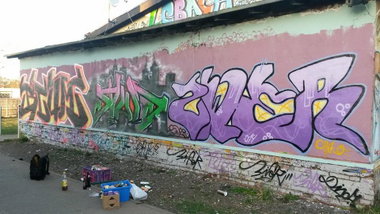 Graffiti Wall - Photo by ZweR - BTUM, KUM, ZWER (2014)