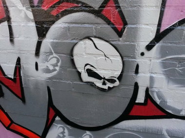 Graffiti Wall - Photo by ZweR - Smash, Head (2014)