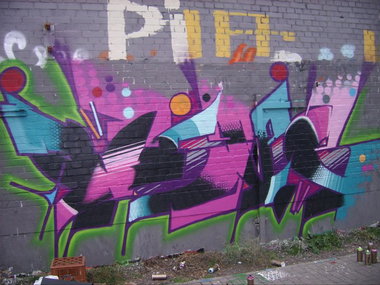 Graffiti Wall - Photo by ZweR - ALIVE (2011)