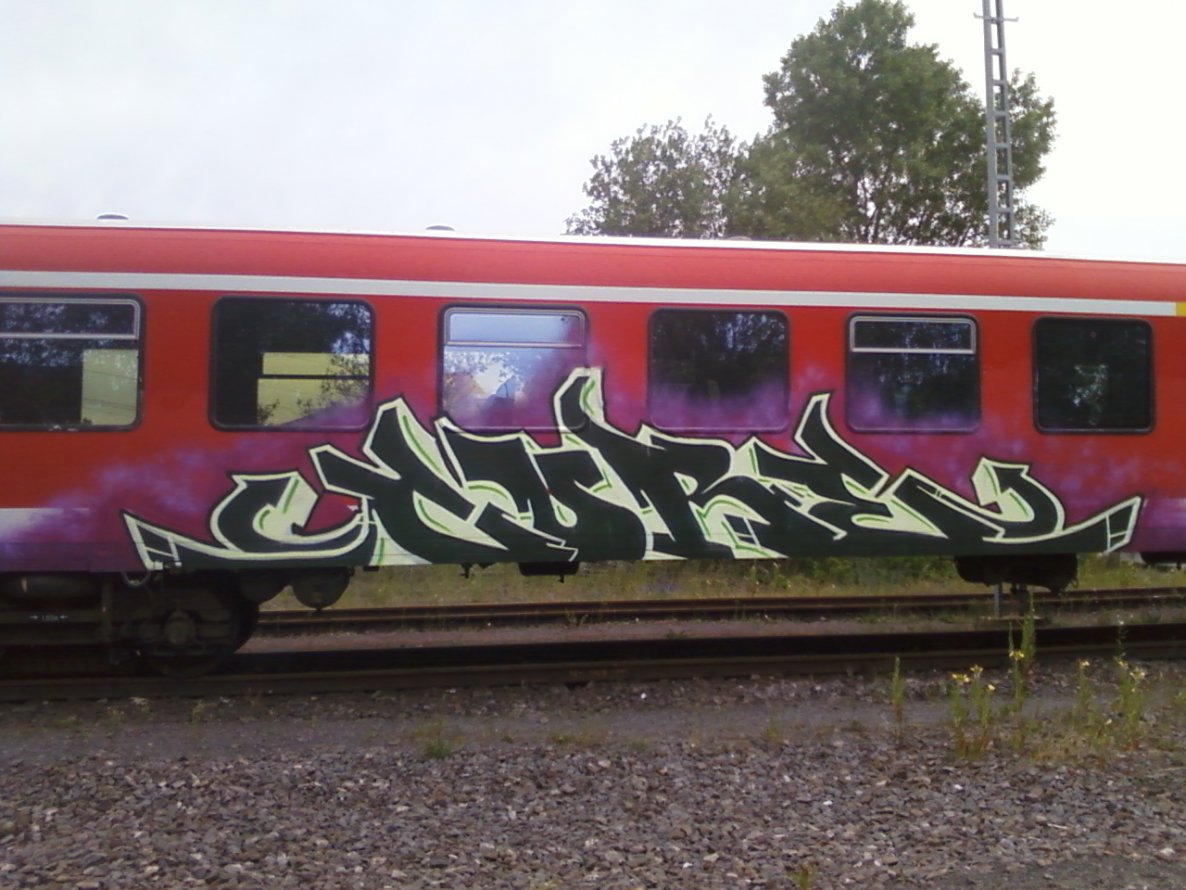 Graffiti Train - Photo by ZweR - CORE