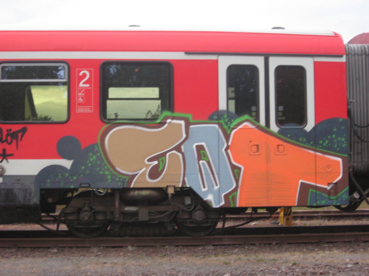 Graffiti Train - Photo by ZweR - EQT