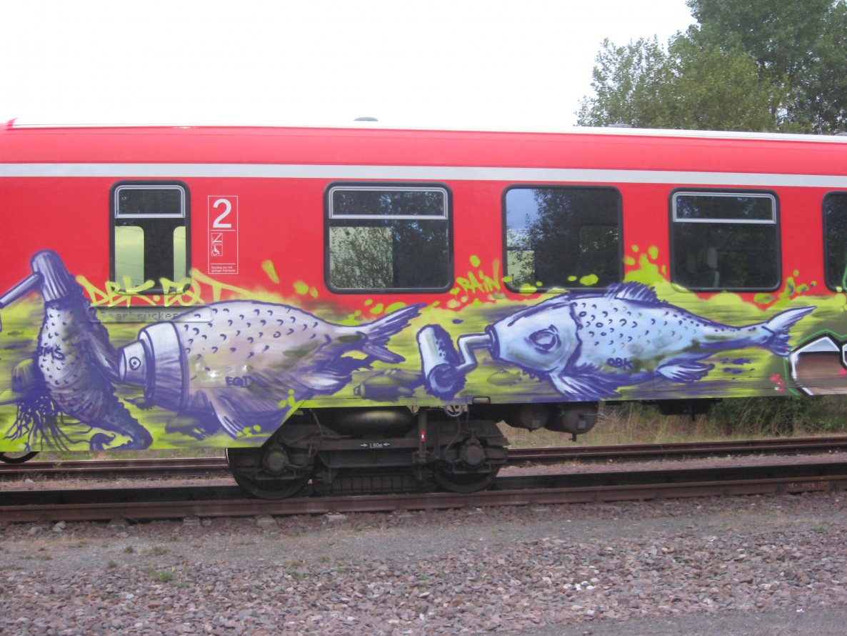 Graffiti Train - Photo by ZweR - Rain