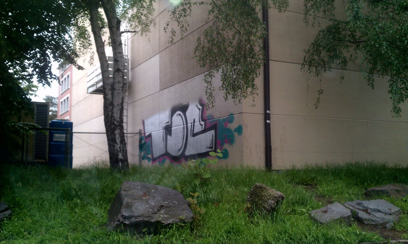 Graffiti Wall - Photo by ZweR - TDC