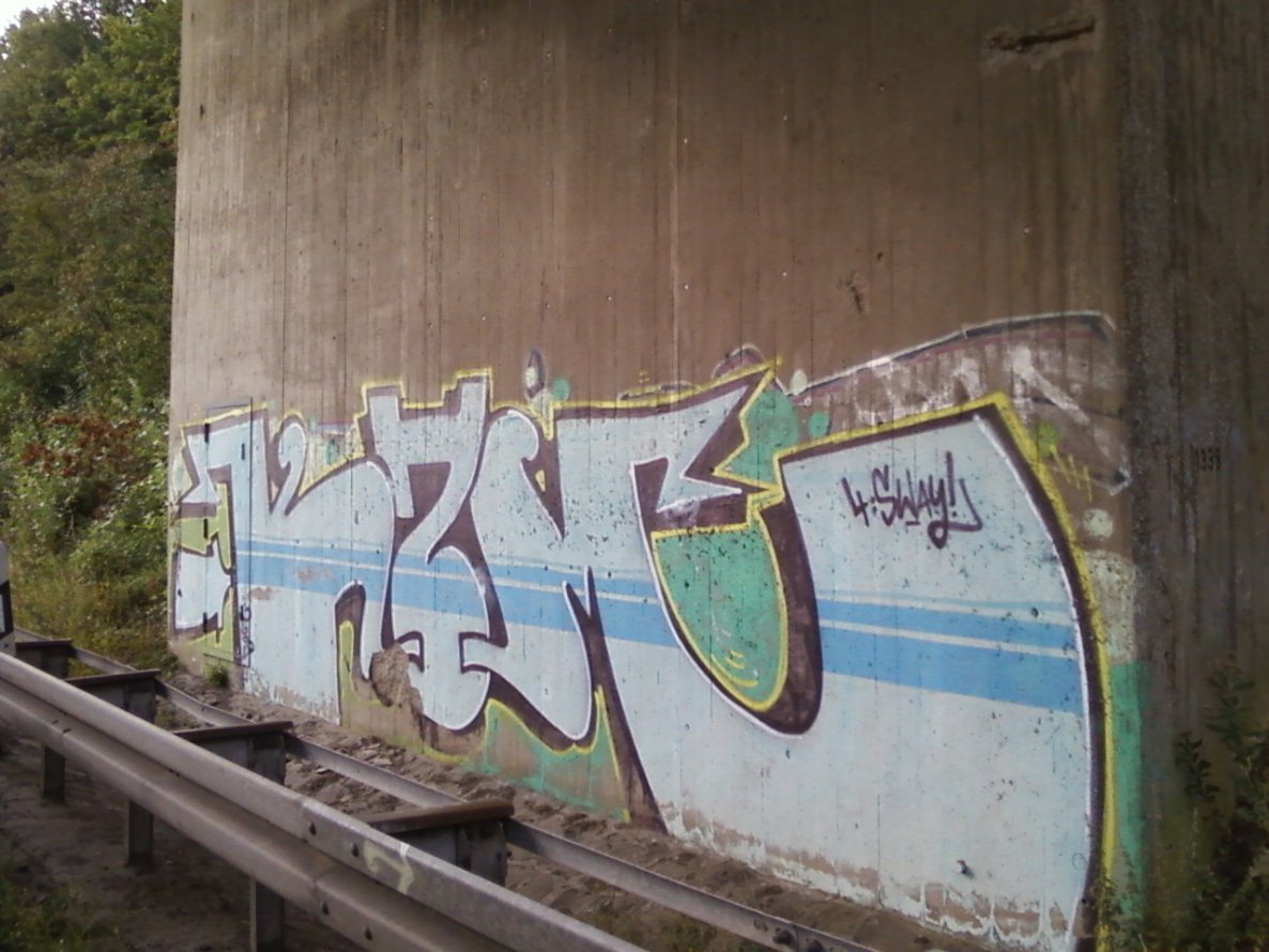Graffiti Wall - Photo by ZweR - KZM