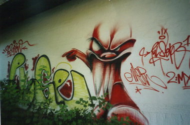 Graffiti Wall - Photo by ZweR - PULSER