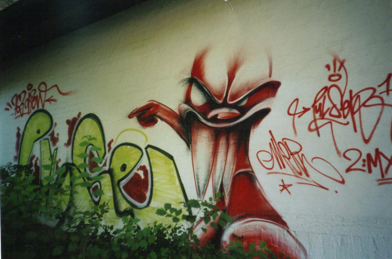 Graffiti Wall - Photo by ZweR - PULSER