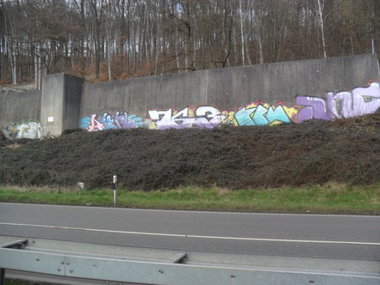 Graffiti Bombing - Photo by ZweR - TDC, ANC, 763