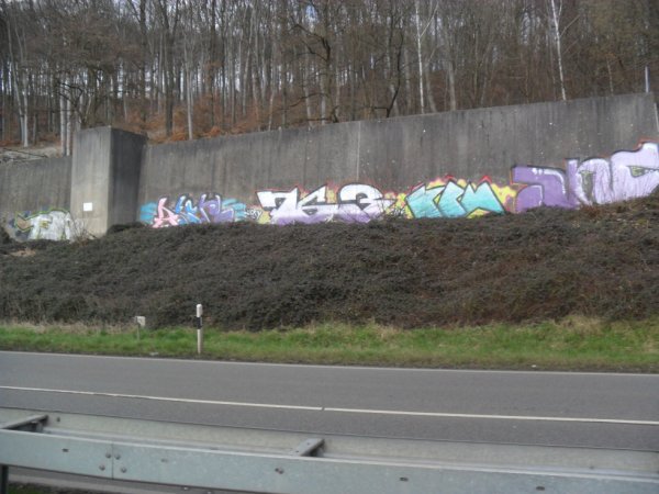 Graffiti Bombing - Photo by ZweR - TDC, ANC, 763