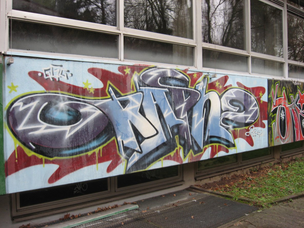 Graffiti Wall - Photo by ZweR