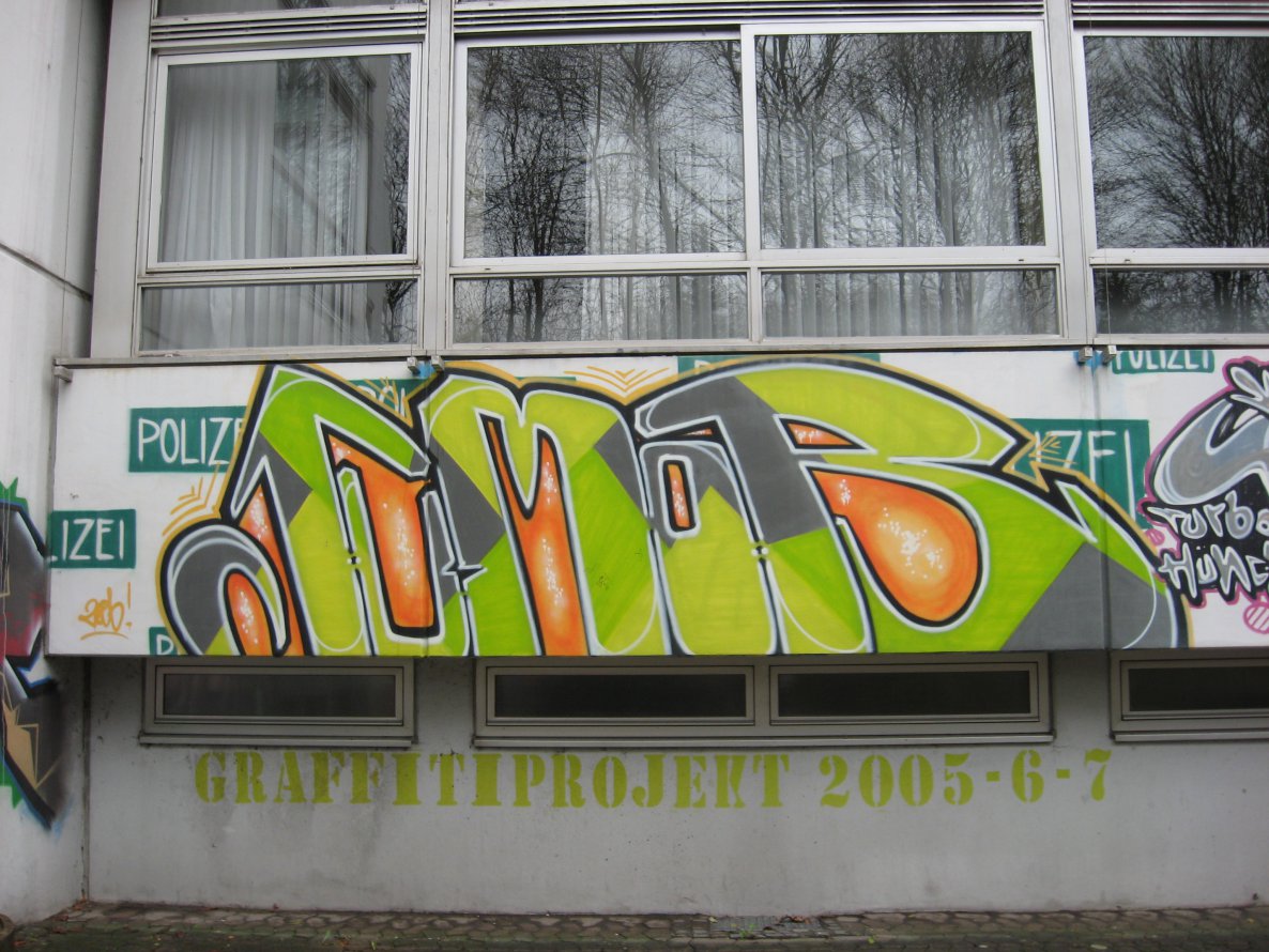 Graffiti Wall - Photo by ZweR