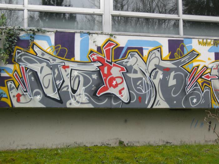 Graffiti Wall - Photo by ZweR