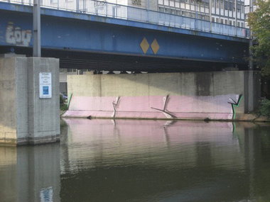 Graffiti Bombing - Photo by ZweR