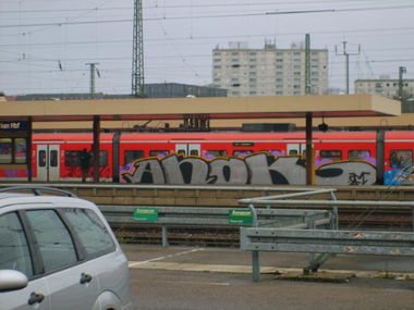 Graffiti Train - Photo by ZweR