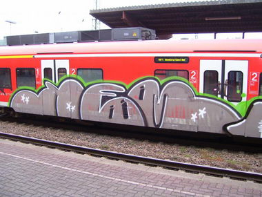 Graffiti Train - Photo by ZweR
