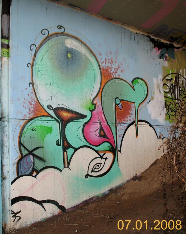 Graffiti Wall - Photo by ZweR