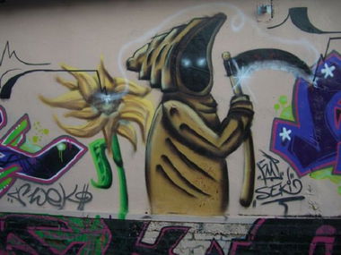 Graffiti Artwork - Photo by ZweR