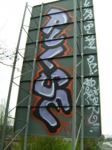 Graffiti Bombing - Photo by ZweR