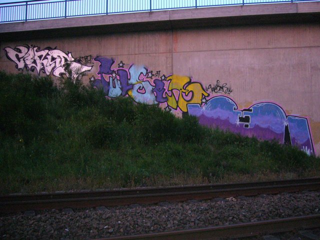 Graffiti Wall - Photo by ZweR