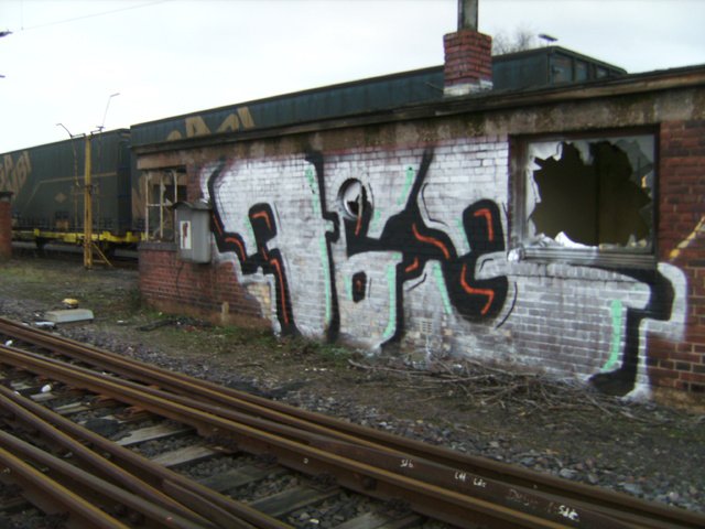 Graffiti Wall - Photo by ZweR
