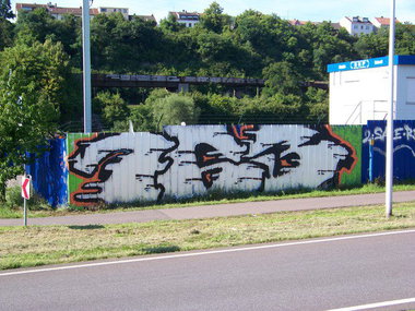 Graffiti Wall - Photo by ZweR