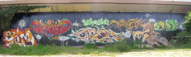 Graffiti Wall - Photo by ZweR