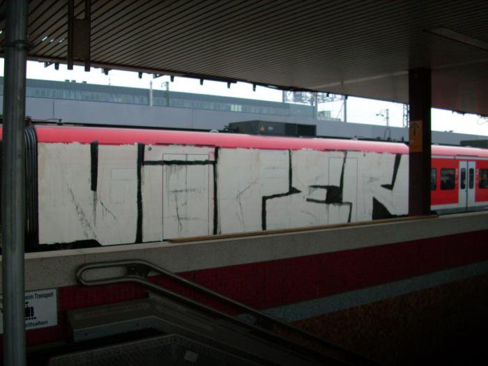 Graffiti Train - Photo by ZweR