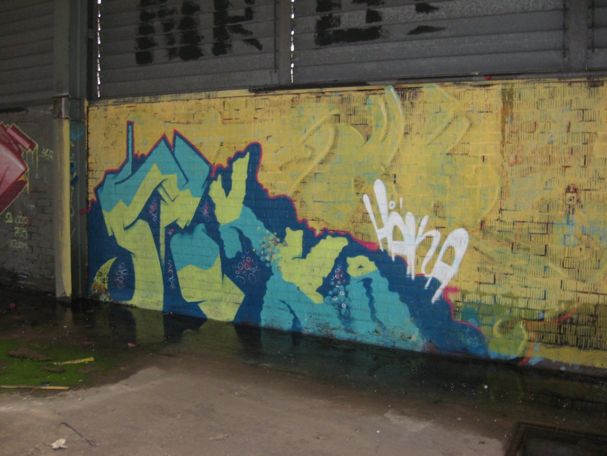 Graffiti Wall - Photo by ZweR