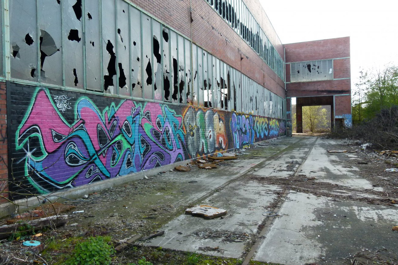 Graffiti Wall - Photo by ZweR