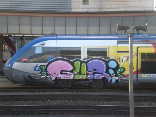 Graffiti Wall - Photo by ZweR