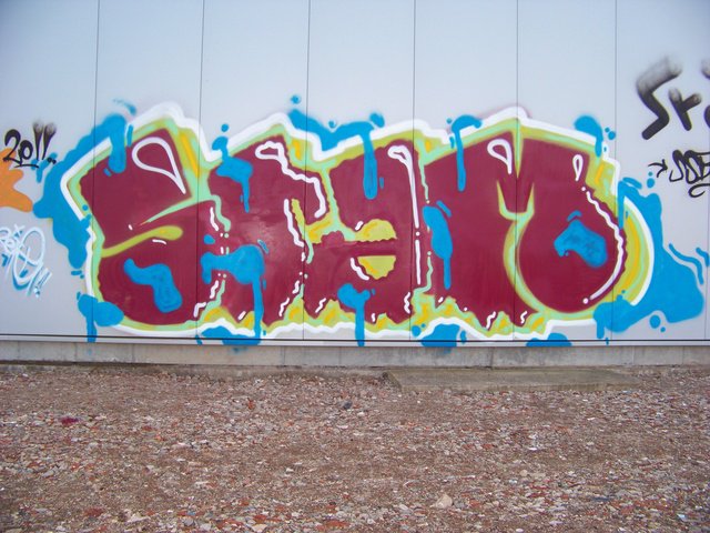 Graffiti Wall - Photo by ZweR