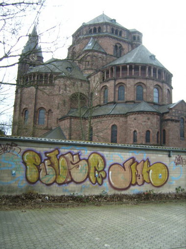 Graffiti Wall - Photo by ZweR