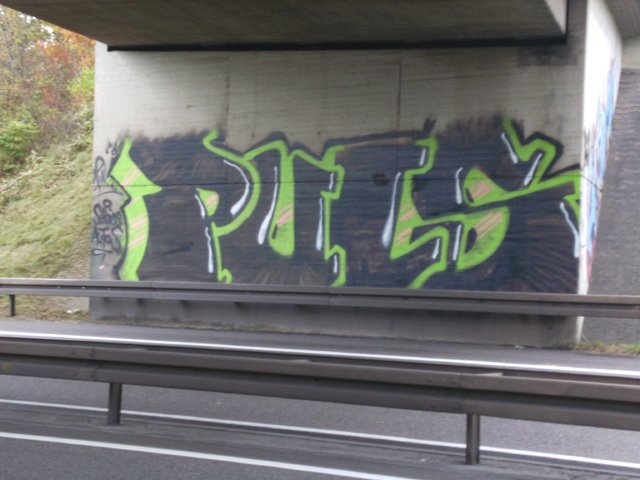 Graffiti Wall - Photo by ZweR