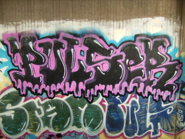 Graffiti Wall - Photo by ZweR