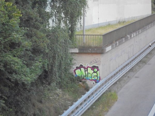 Graffiti Wall - Photo by ZweR