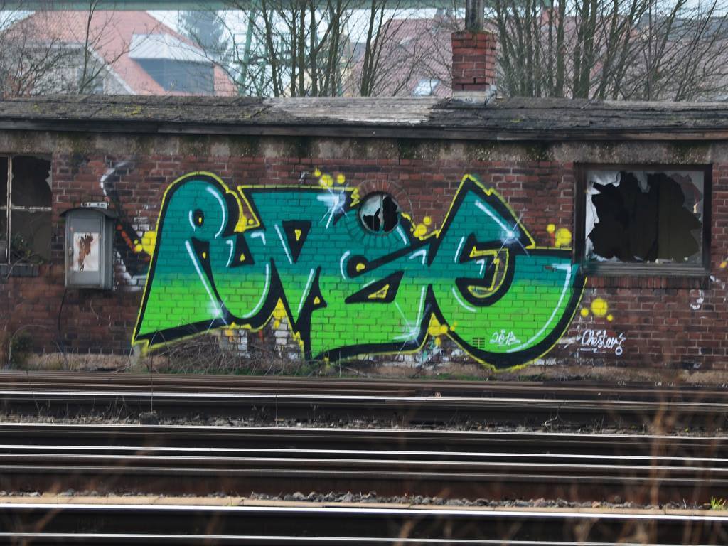 Graffiti Wall - Photo by ZweR