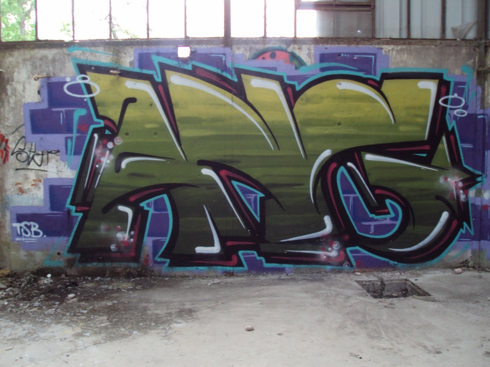 Graffiti Wall - Photo by ZweR