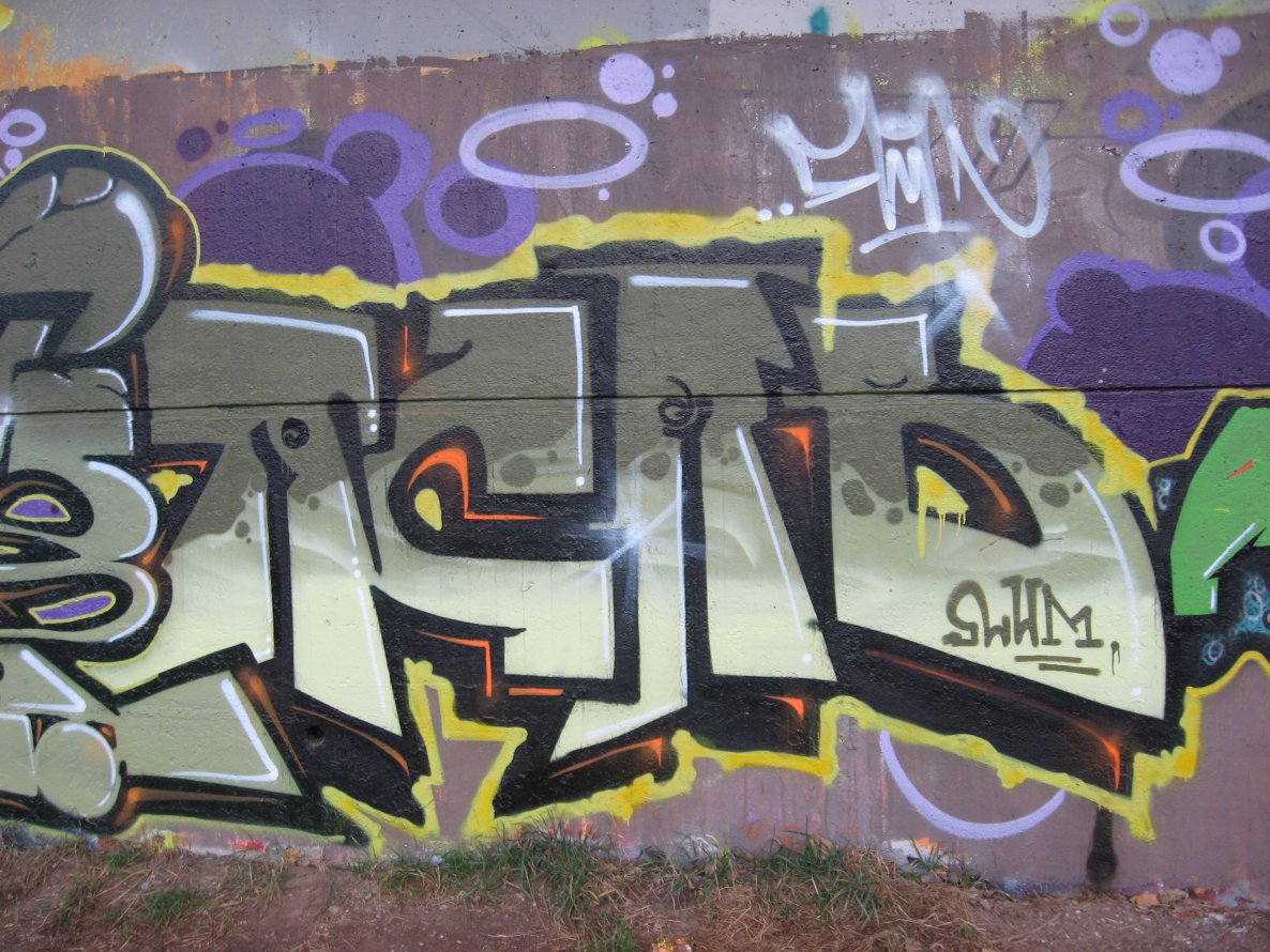 Graffiti Wall - Photo by ZweR