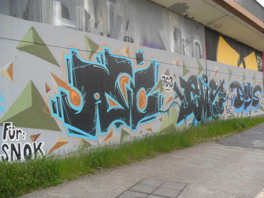 Graffiti Wall - Photo by ZweR