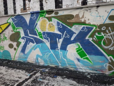 Graffiti Bombing in Gera - Photo by Zwiespalt - Sikone