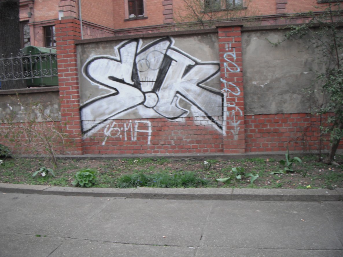 Graffiti Bombing - Photo by Zwiespalt - SIK (2014)