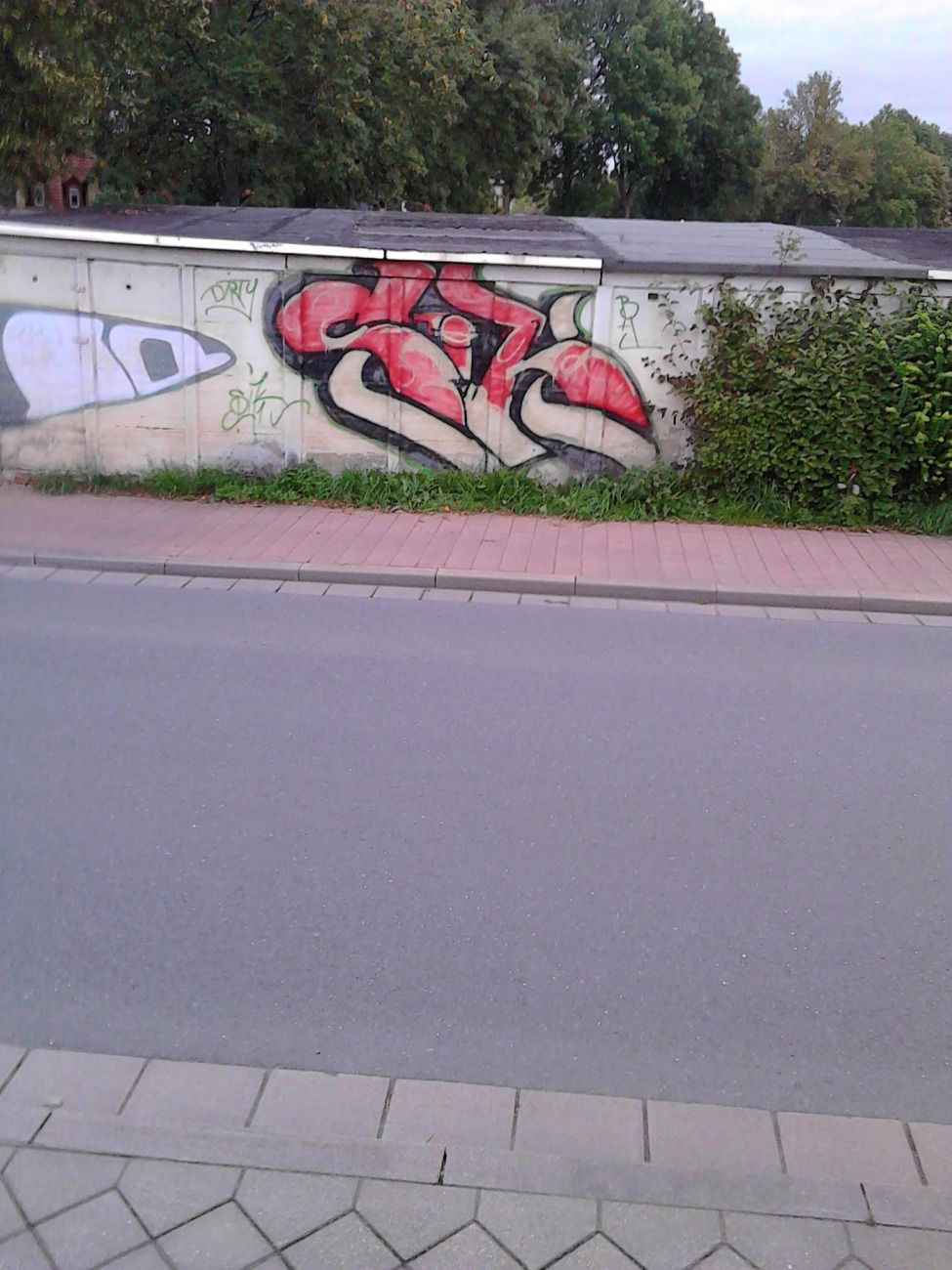 Graffiti Wall - Photo by Zwiespalt